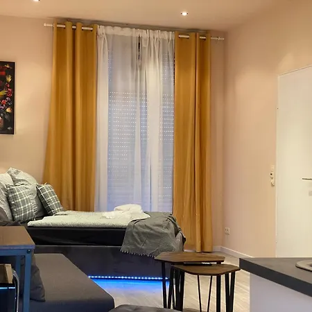 Subway Apartment *